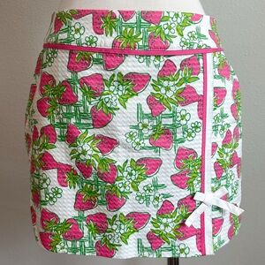 Lilly Pulitzer Pink & Green Strawberry Print Skort | Size 4 | Summer Style